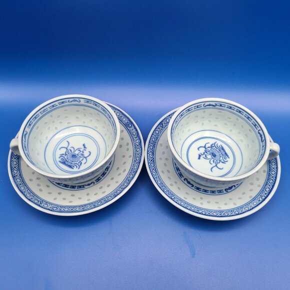 2 Vintage Jingdezhen China Rice Grain Blue White Porcelain Cups Saucer - Picture 3 of 9